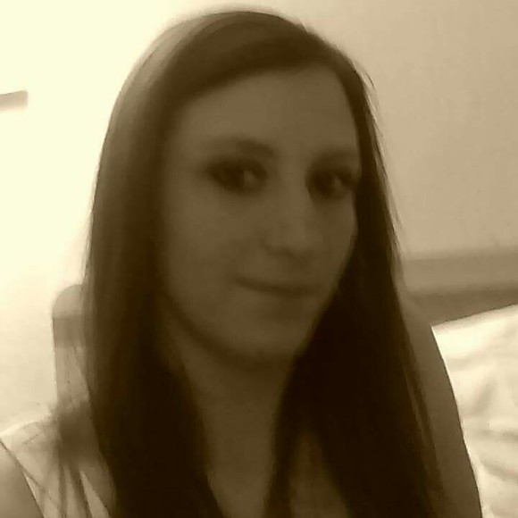 Meet your Posher, Megan - Picture 1 of 1