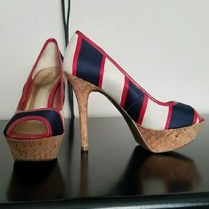 Guess Red/White/Blue Corkscrew Heels Sz6