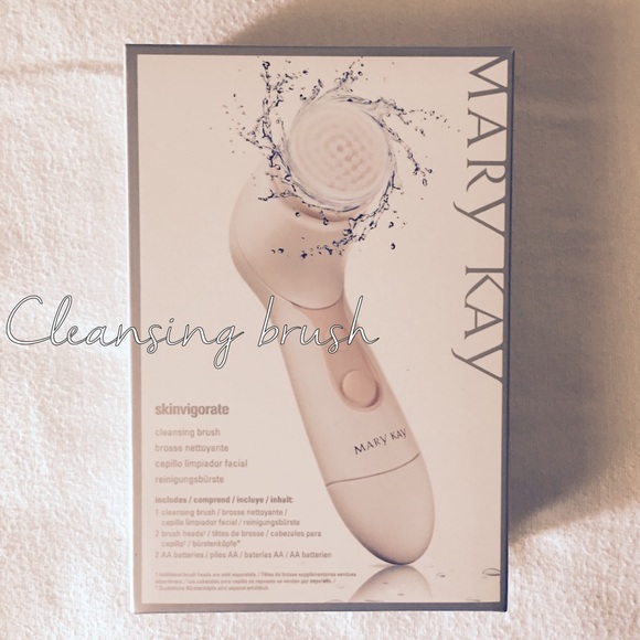 Cleansing brush.