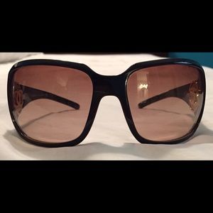 Authentic 🕶 Chanel Sunglasses