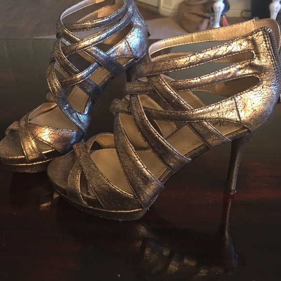 Metallic heels - Picture 2 of 3
