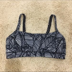 Lululemon Straight Up Sports Bra, Size 8