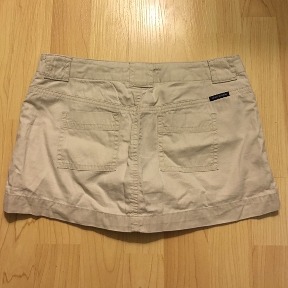 Abercrombie KIDS mini skirt w/shorts - Picture 2 of 2