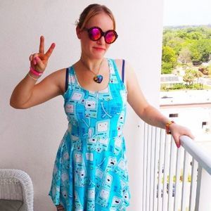 Meet your Posher, Hillary