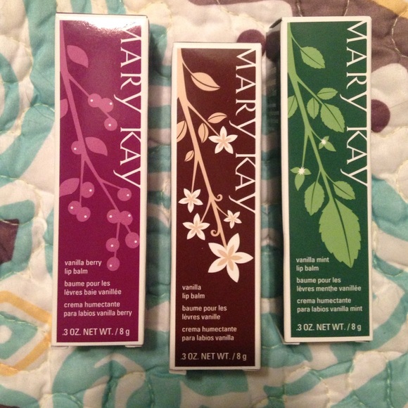 Mary Kay Lip Balm Set