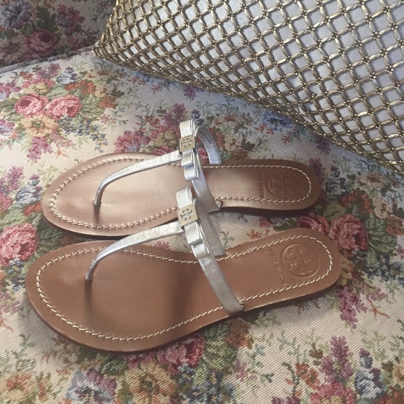 Tory Burch Silver Leighanne Metallic Leather