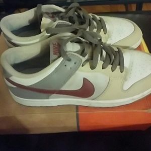 Nike Dunk Low EUC