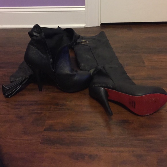 Size 8.5 Black Fahrenheit red bottom knee boots - Picture 4 of 4