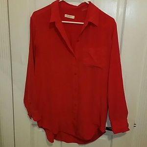 Equipment Brett Silk Shirt in red size S