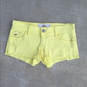 ✨Hollister Shorts!✨