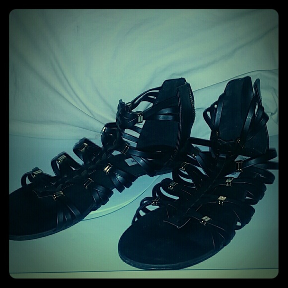 Size 8 Black Steve Madden Gladiator Sandals