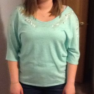 Day trip sea grean 3/4 sleeve top