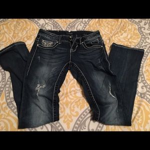 The Chelsea Bootcut distressed Jeans Vigoss