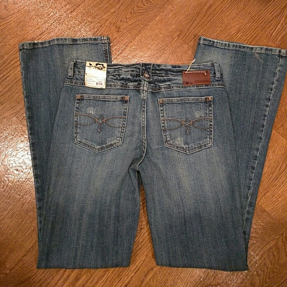 BRAND NEW Mudd Jeans - Picture 2 of 4