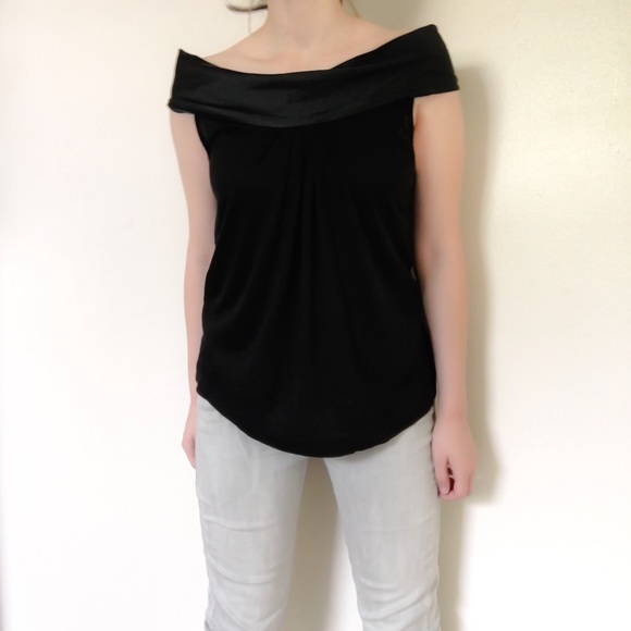 Theory Off-the-Shoulder Black Silk Tank