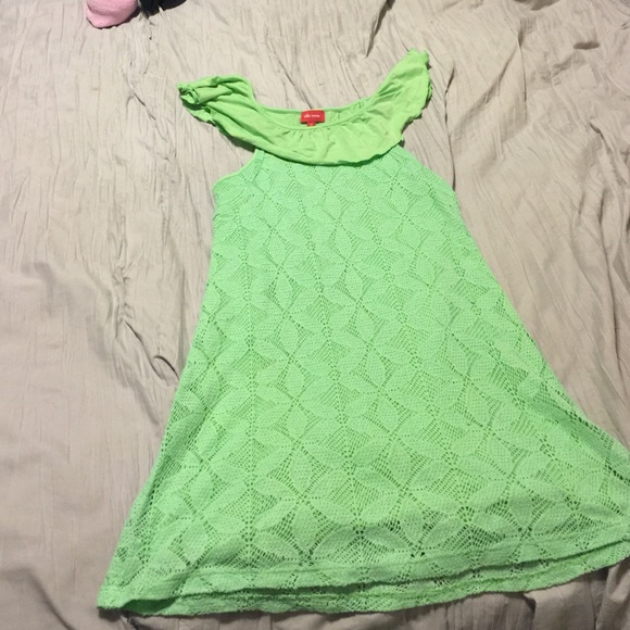Little Girl green dress