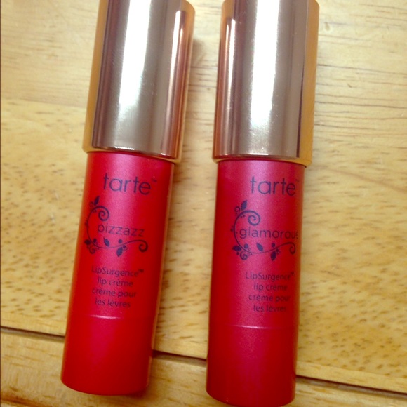 2 mini Tarte Lipsurgence in pizzazz and glamorous