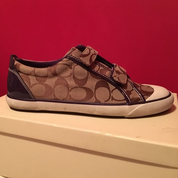 Coach Britt 12c Sig c patent leather - Picture 1 of 4