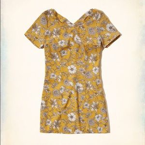 Hollister Yellow Floral Patterned Cross-Back Dress