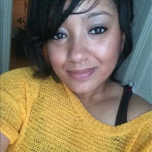 Meet your Posher, Tenisha