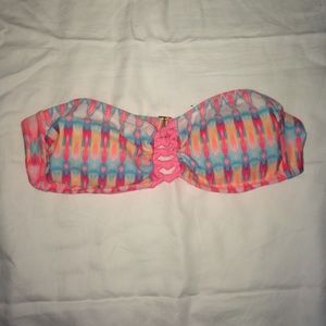 Strapless bikini top