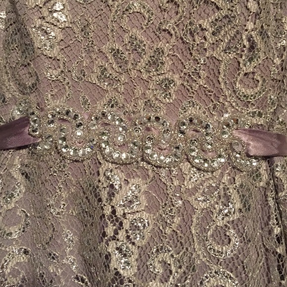 Cache dress - Picture 2 of 4