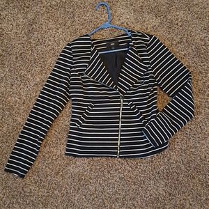 Cute comfortable striped blazer ❤