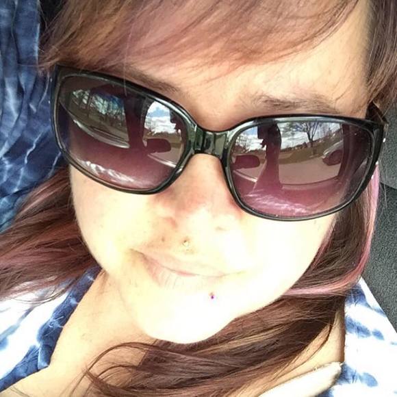 Meet your Posher, Amy