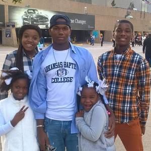 Meet your Posher, Chasity