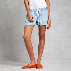 Bella Dahl chambray shorts