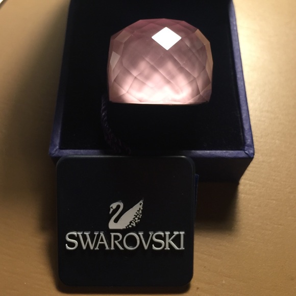 NWT in box Swarovski size 7.5 pink ring