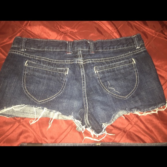 Shorties - Picture 2 of 2