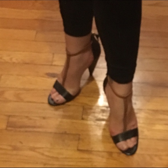 Kate Spade Saturday T-Strap Sandal - Picture 2 of 4