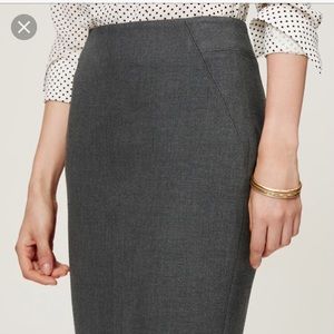 Gray Ann Taylor pencil skirt