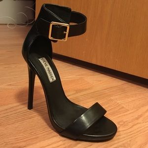 Steve Madden Strap Heels