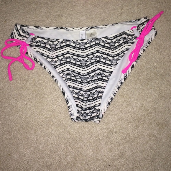 Pink Aztec Bikini - Picture 2 of 4