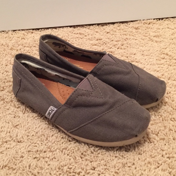 Grey size 5 Toms shoes