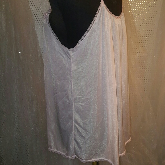 Vintage baby pink nighty - Picture 2 of 4