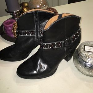 BRAND NEW STUDDED BOOTIES!!