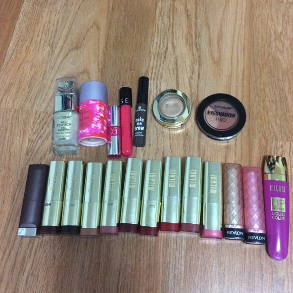MAKEUP BUNDLE