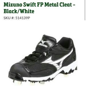 Mizuno Swift Metal Cleats