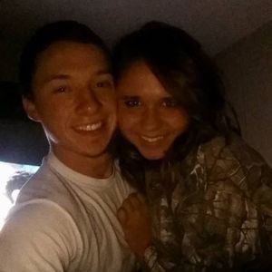 Meet your Posher, Courtney