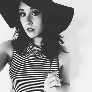 Meet your Posher, Rebekah