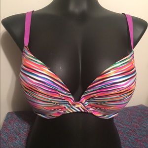 NWOT 38C Victoria's Secret Fabulous Push-up