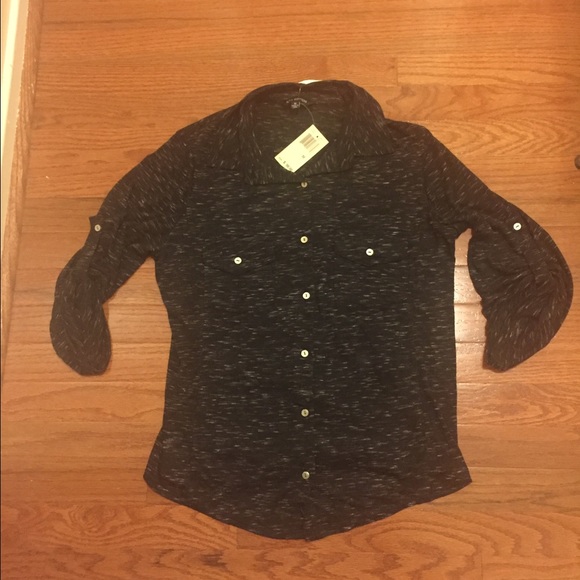 NWT - Max Edition Black Lightweight blouse Size M