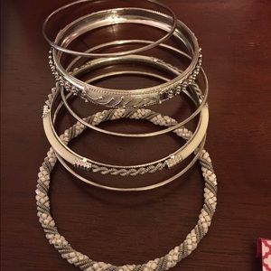 Bangles bracelets