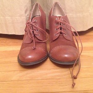 Lace up Oxford heels