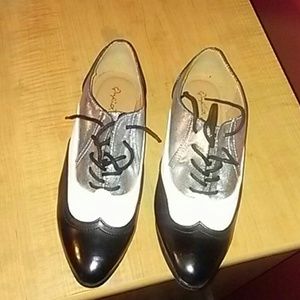 Oxford flats