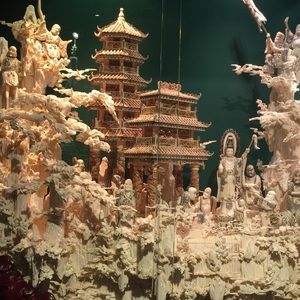 Meet your Posher, Lena