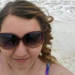 Meet your Posher, Brielle